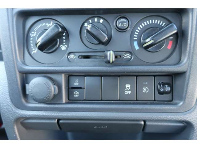 Suzuki Carry 13