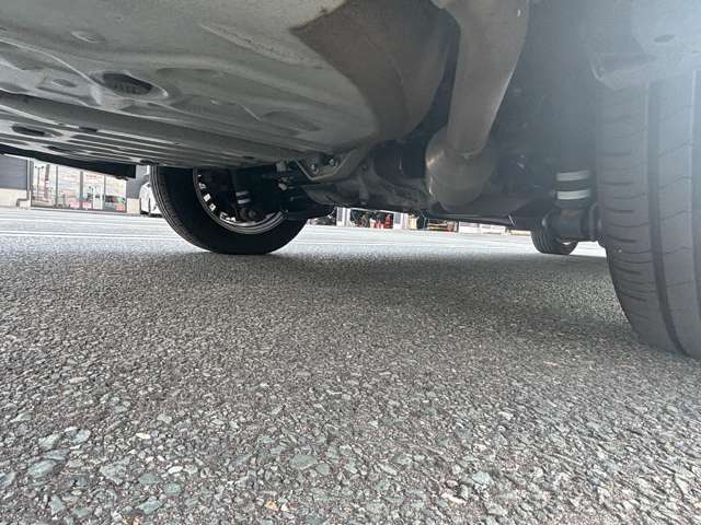 Toyota Noah 12