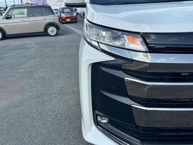 Toyota Noah 10