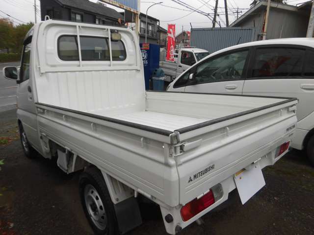 Mitsubishi Minicab Truck 4