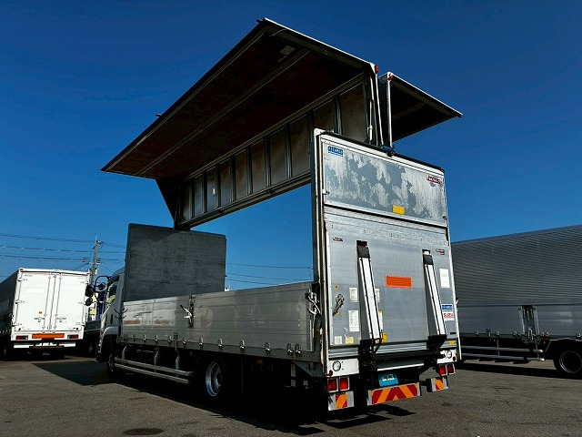 Isuzu Forward 7