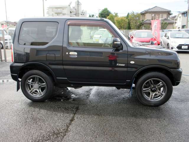Suzuki Jimny 12