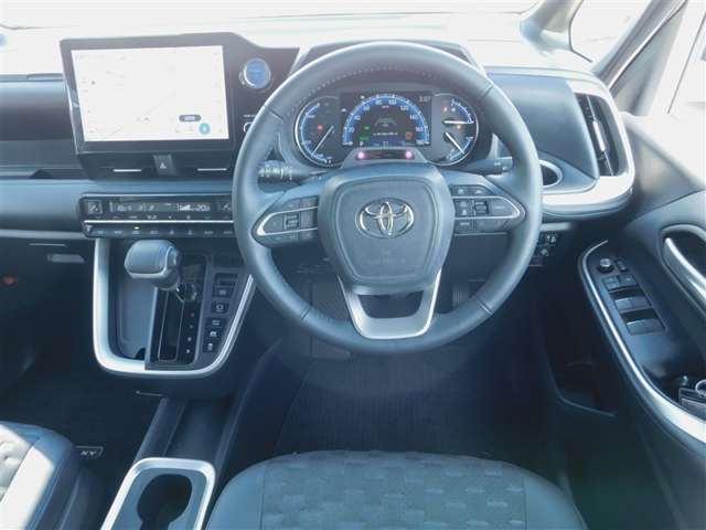 Toyota Voxy 5