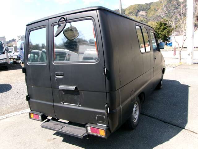Toyota Deli Boy 8
