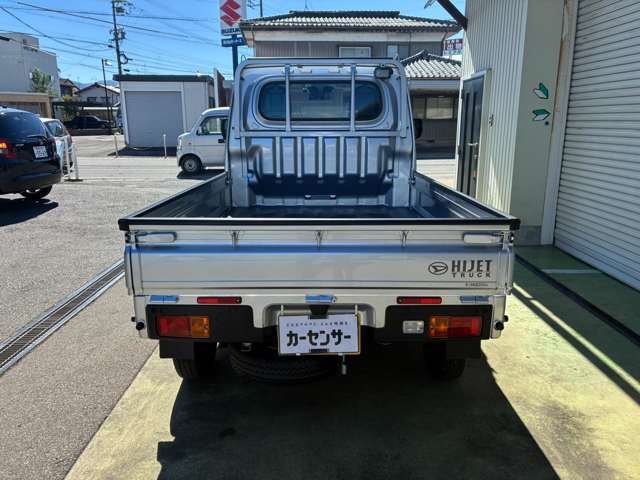 Daihatsu Hijet Truck 5