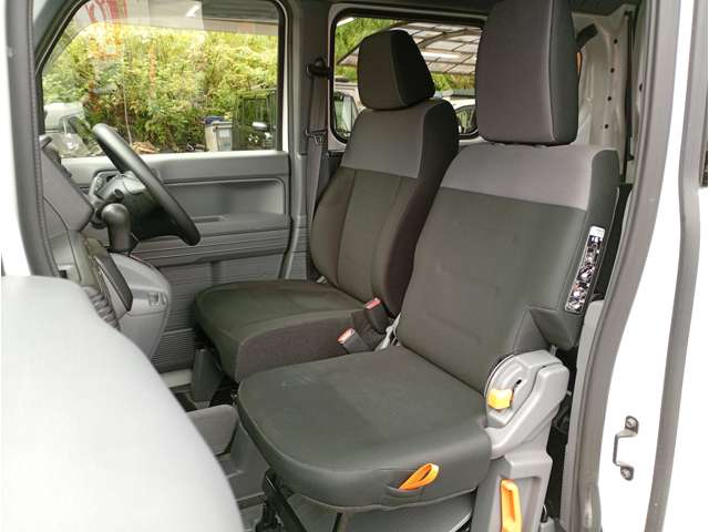 Honda N-VAN 6