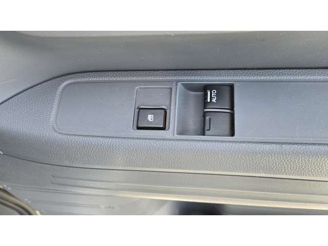 Honda N-VAN 12