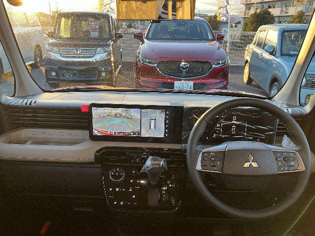 Mitsubishi Delica Mini 3