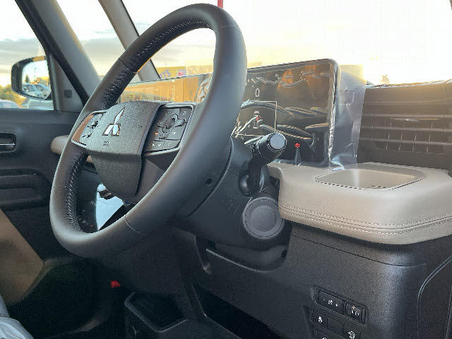 Mitsubishi Delica Mini 7
