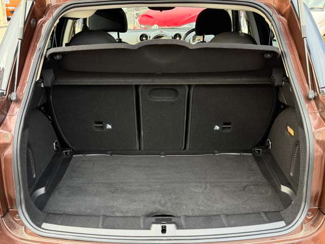 MINI Crossover 11