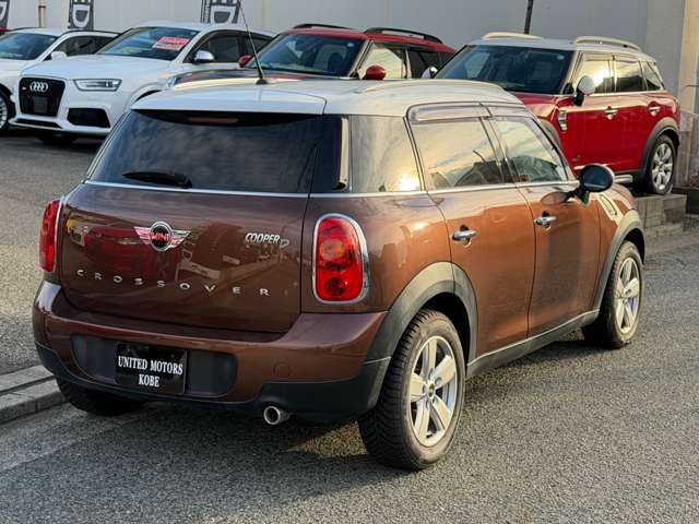MINI Crossover 9