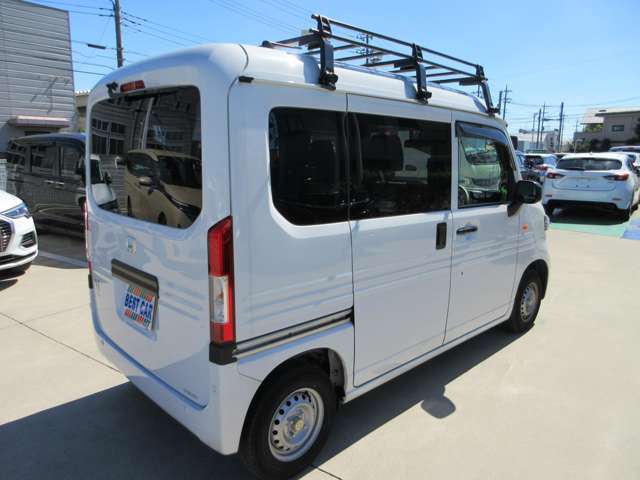 Honda N-VAN 8