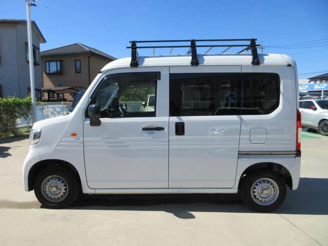 Honda N-VAN 10