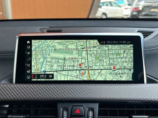 BMW X2 6