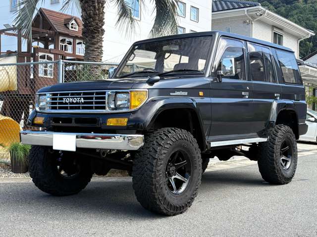 Toyota Land Cruiser Prado 2