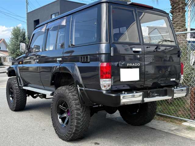 Toyota Land Cruiser Prado 4