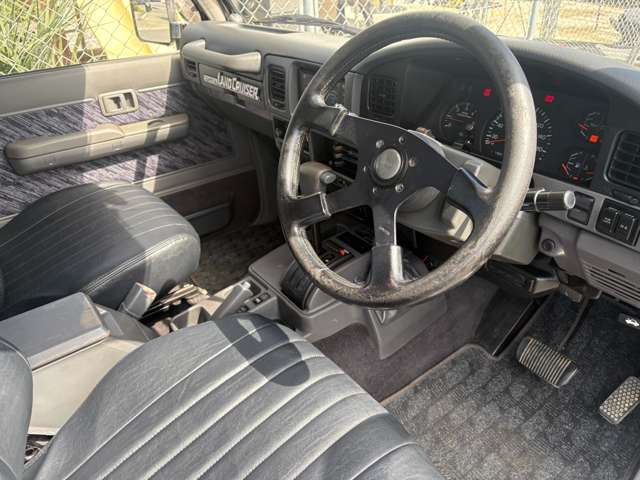 Toyota Land Cruiser Prado 6