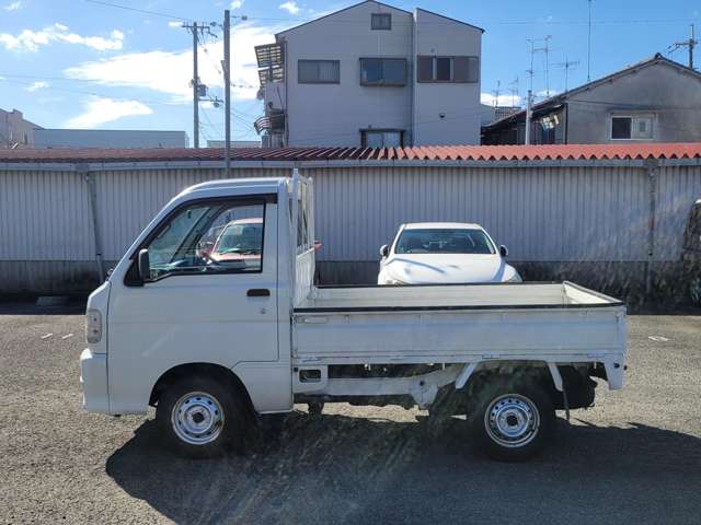 Daihatsu Hijet Truck 4