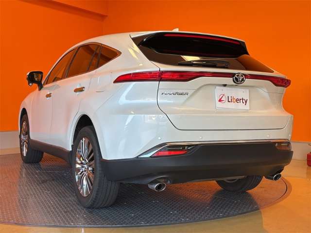 Toyota Harrier 11
