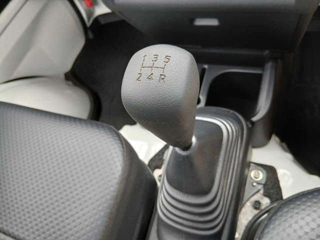 Daihatsu Hijet Truck 3