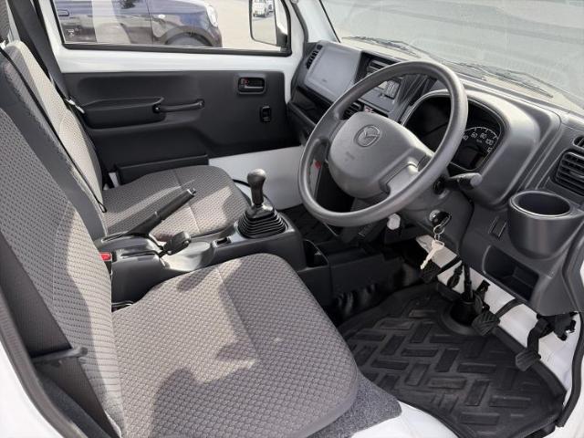 Mazda Scrum Truck 3