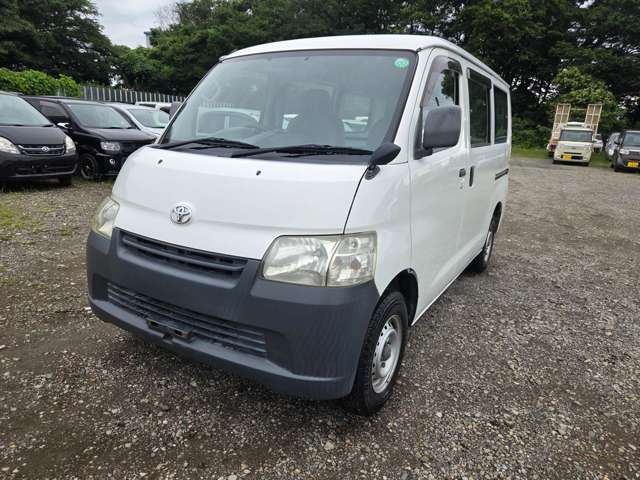 Toyota Town Ace Van 3