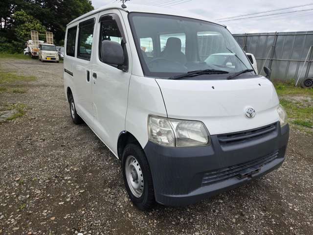 Toyota Town Ace Van 5