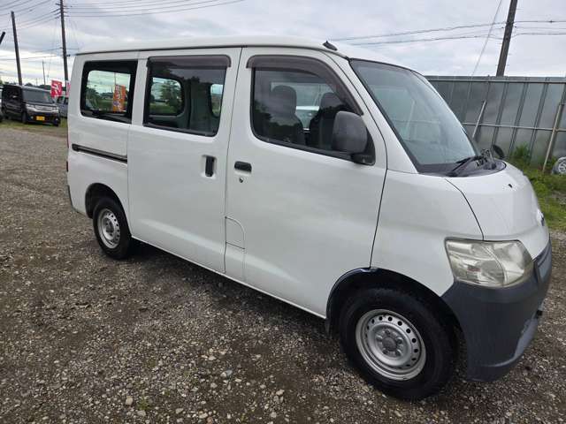 Toyota Town Ace Van 6