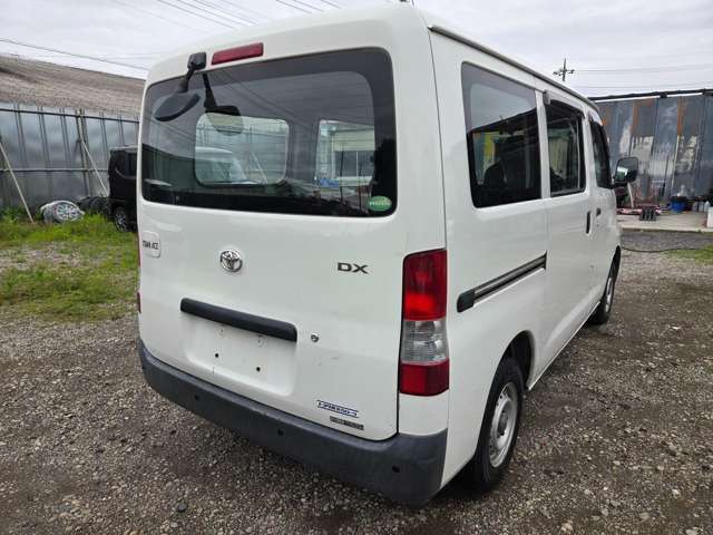 Toyota Town Ace Van 9