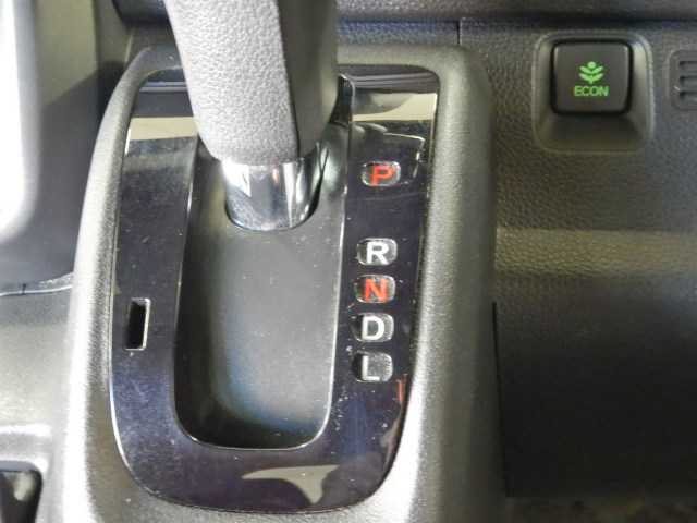 Honda N-VAN 10