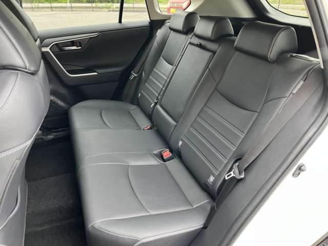 Toyota RAV4 9