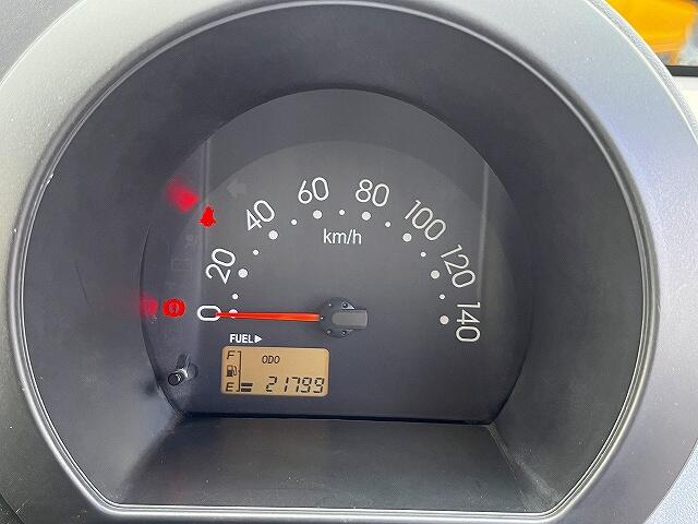 Daihatsu Hijet Cargo 4