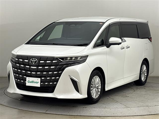 Toyota Alphard 3