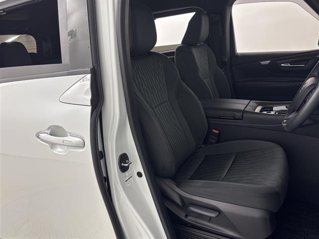 Toyota Alphard 9