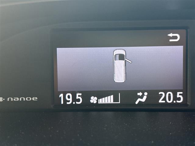 Toyota Esquire 8