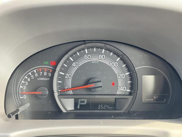Suzuki Every 12