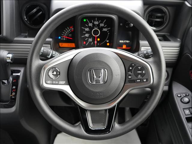 Honda N-VAN 12