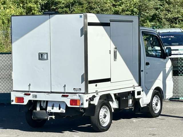 Suzuki Carry 5