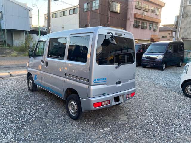 Mitsubishi Minicab MiEV 5