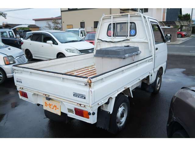 Daihatsu Hijet Pickup 3