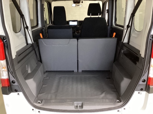 Honda N-VAN 11