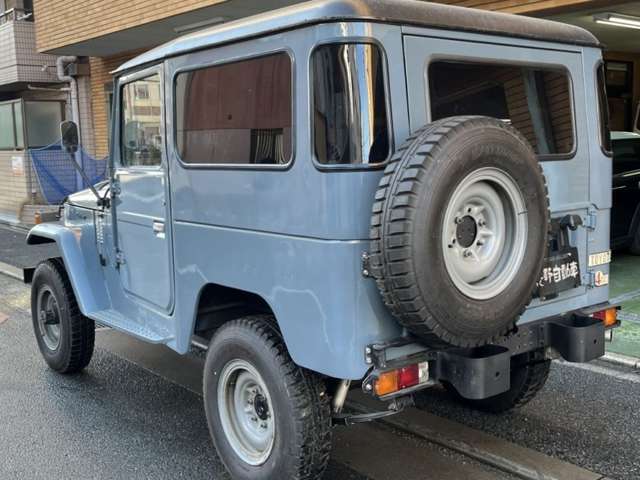 Toyota Land Cruiser 40 3