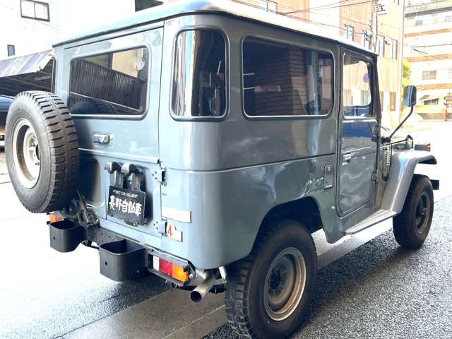 Toyota Land Cruiser 40 5