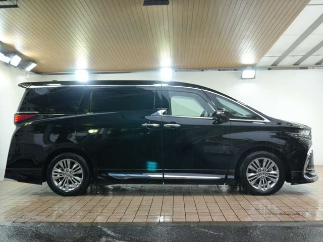 Toyota Alphard 10