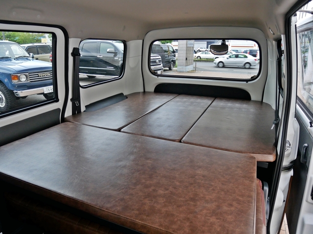 Toyota Town Ace Van 2
