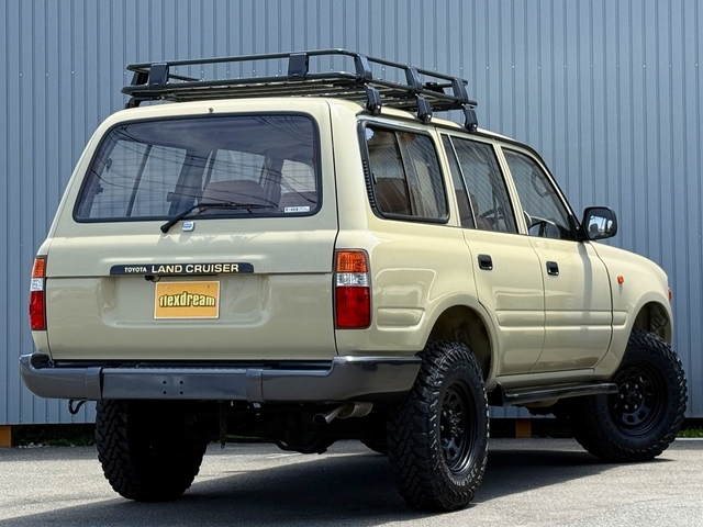 Toyota Land Cruiser 80 4