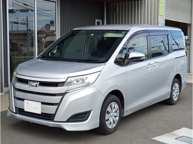 Toyota Noah 9