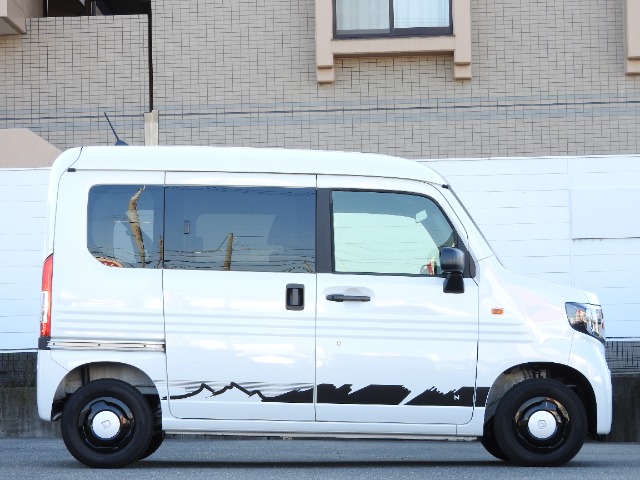 Honda N-VAN 7