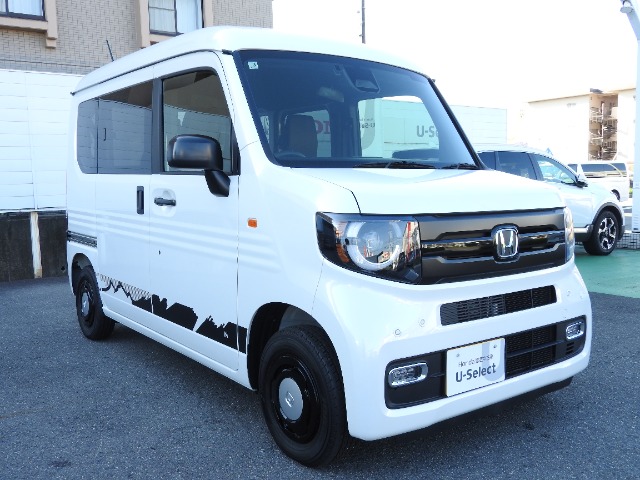 Honda N-VAN 8