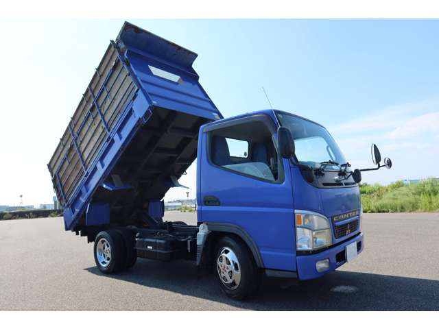 Mitsubishi Fuso Canter 2